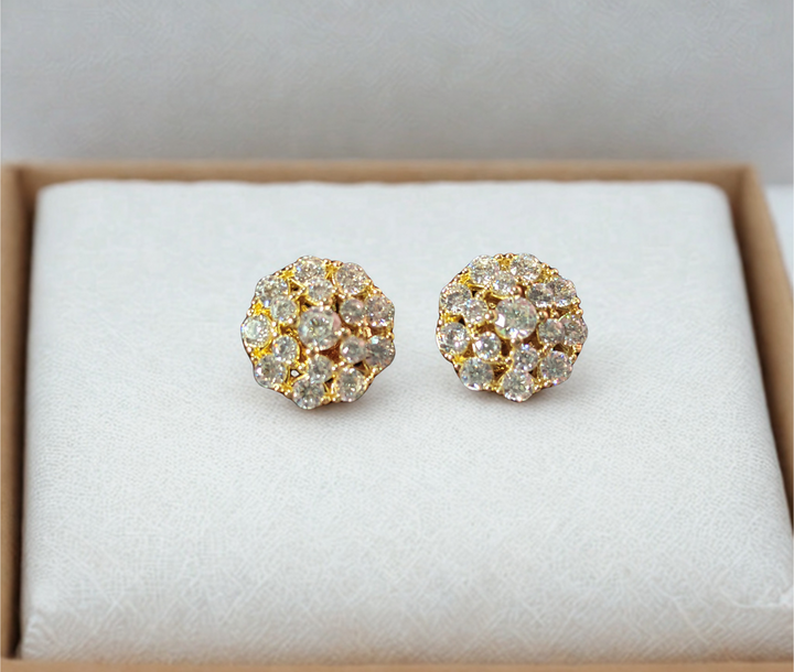 Gleesa Elegant Flower Studs