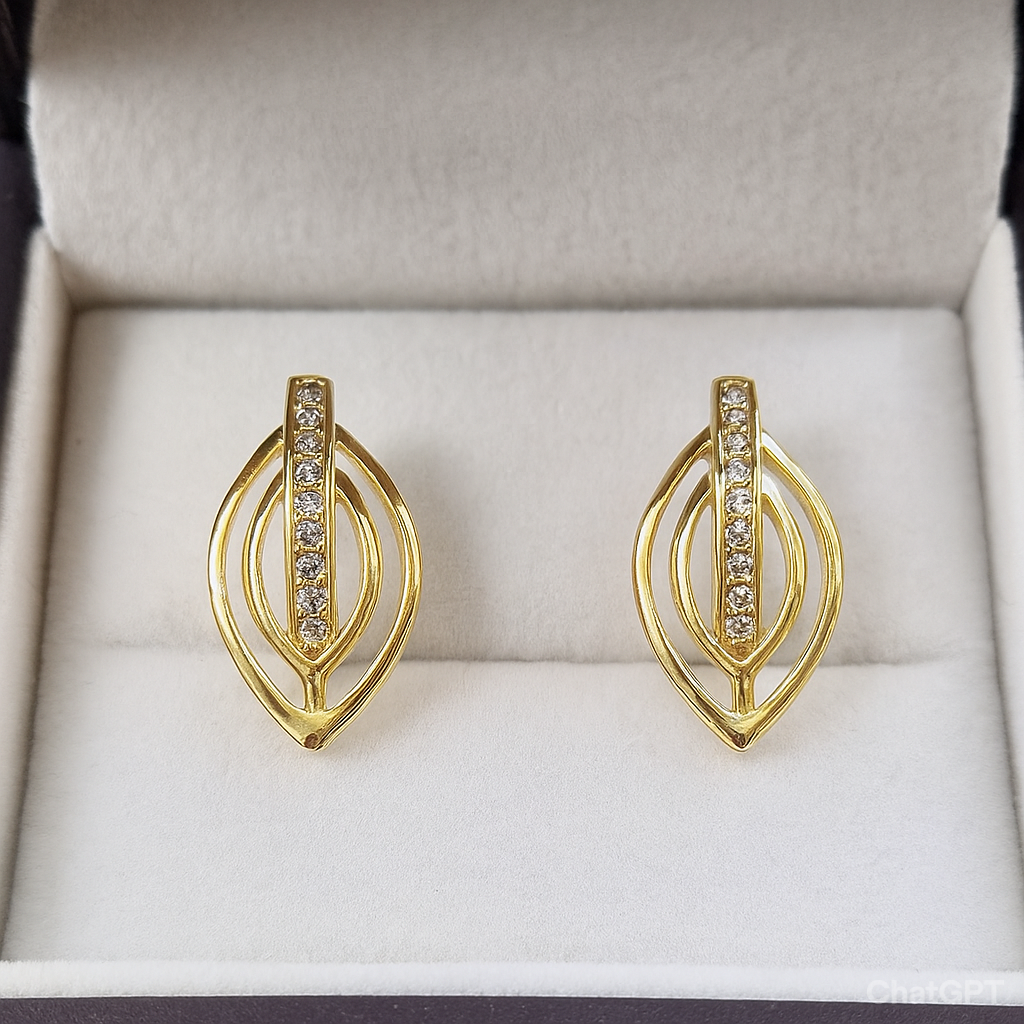 Gleesa Leaf Stud Earrings