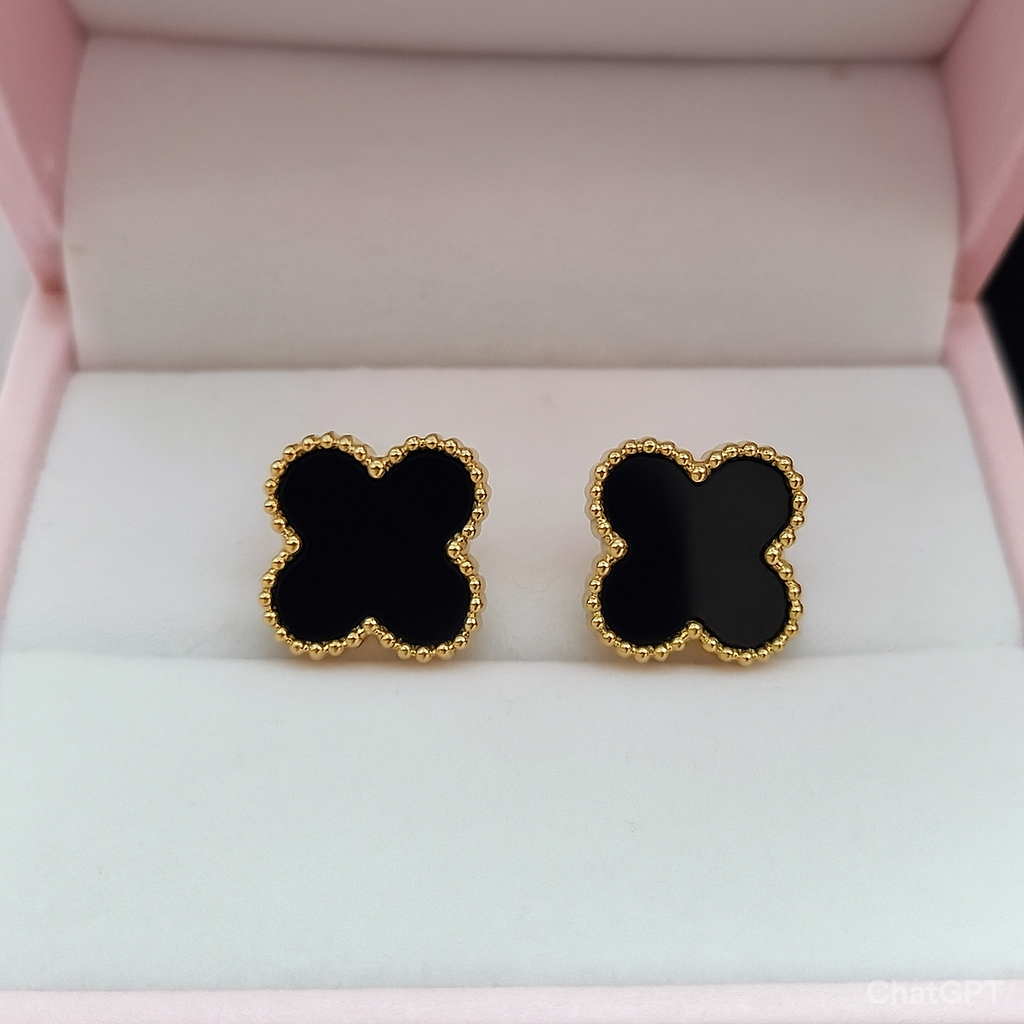 Gleesa Black Onyx Clover Studs