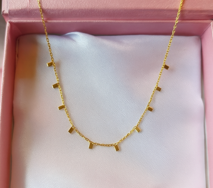 Gleesa Modern Charm Necklace