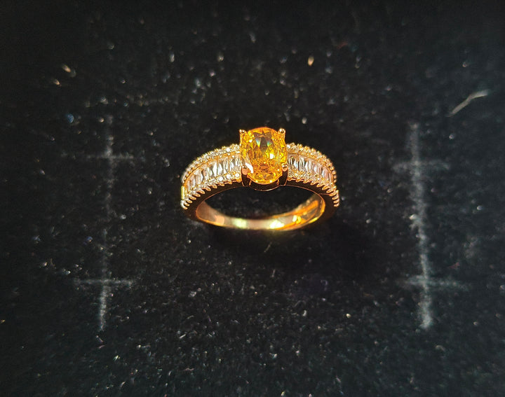 Gleesa Crown Jewel Ring